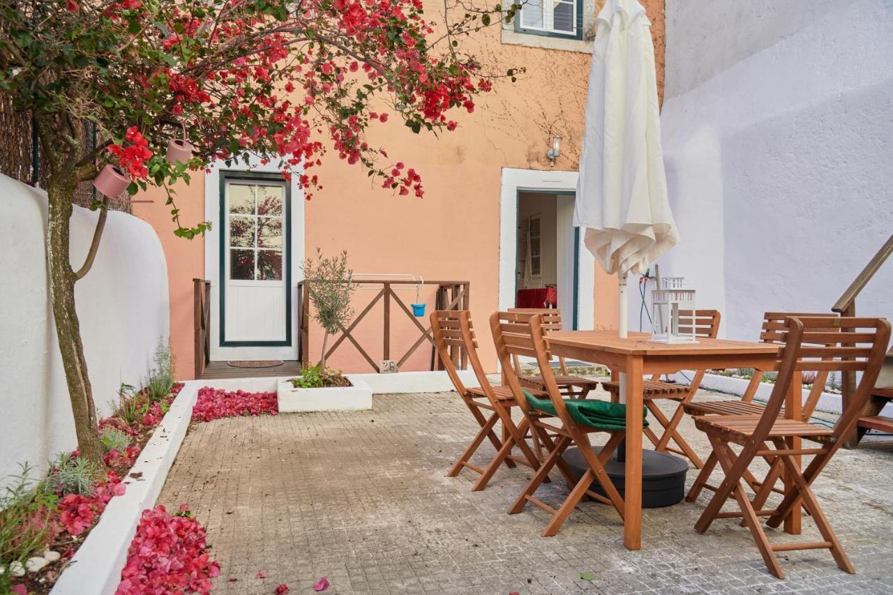 Amazing Terrace And Riverview In Historical Lisboa Екстериор снимка